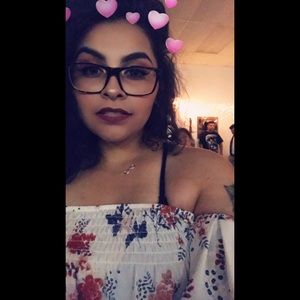 Meet your Posher, Amber